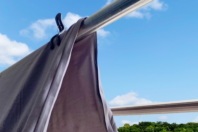 干してある布団カバー